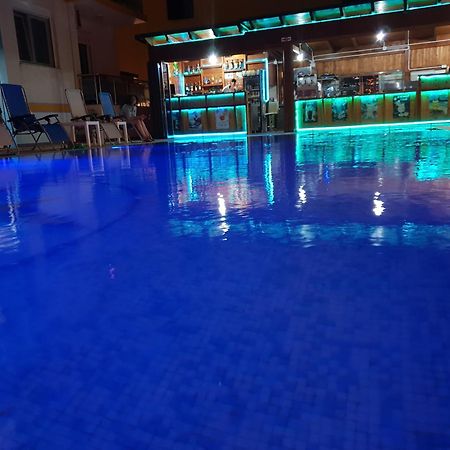 Brian Hotel Velipojë Zewnętrze zdjęcie
