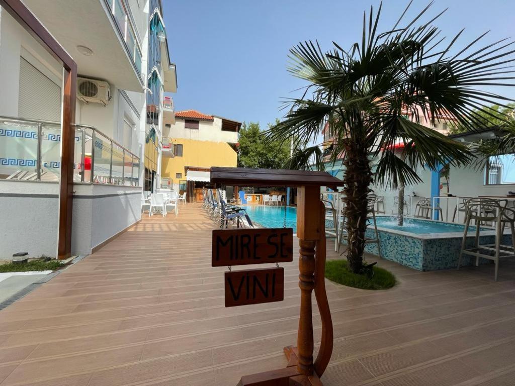 Brian Hotel Velipojë Zewnętrze zdjęcie
