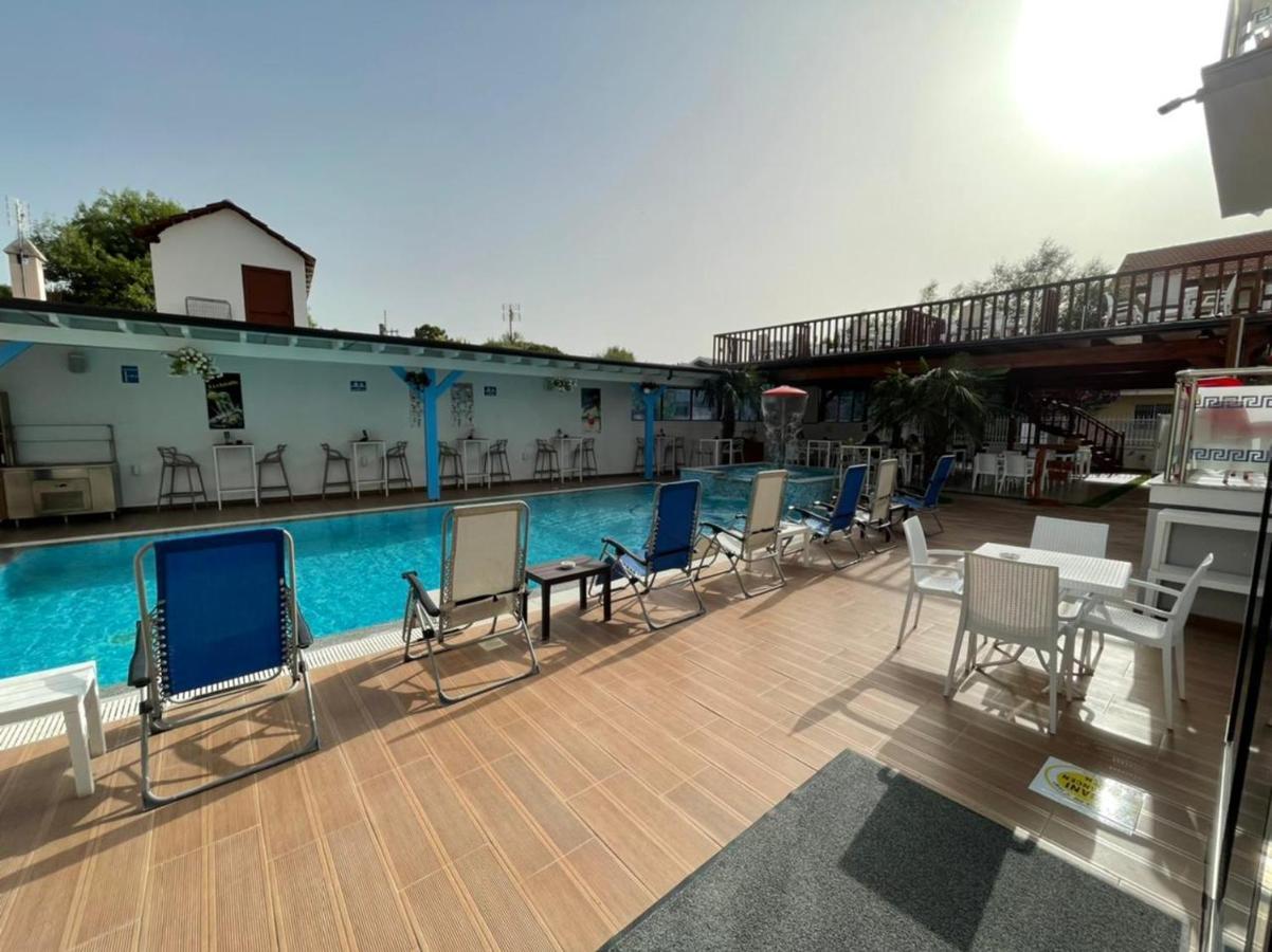 Brian Hotel Velipojë Zewnętrze zdjęcie