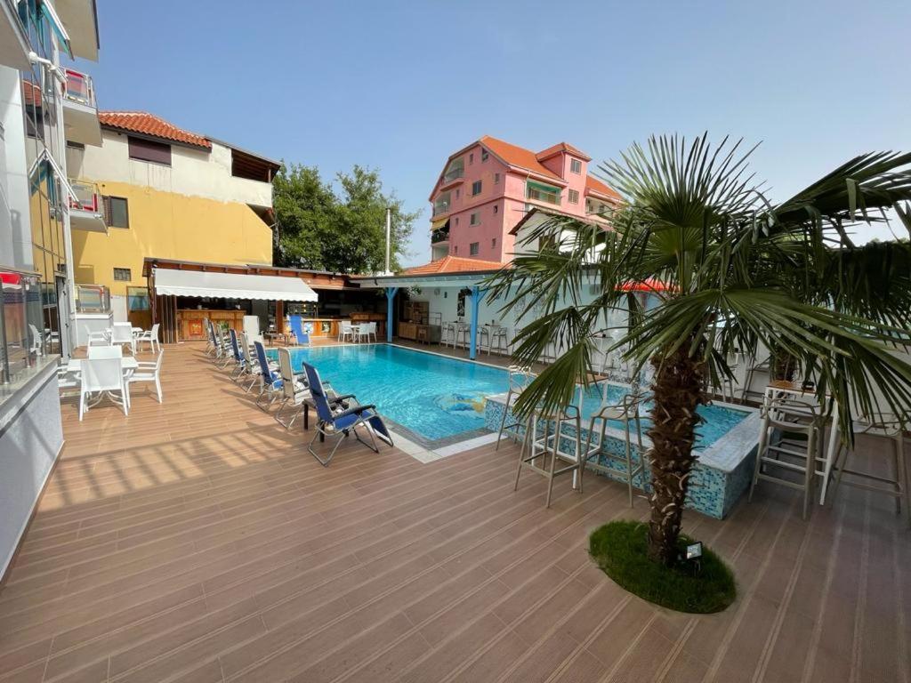 Brian Hotel Velipojë Zewnętrze zdjęcie