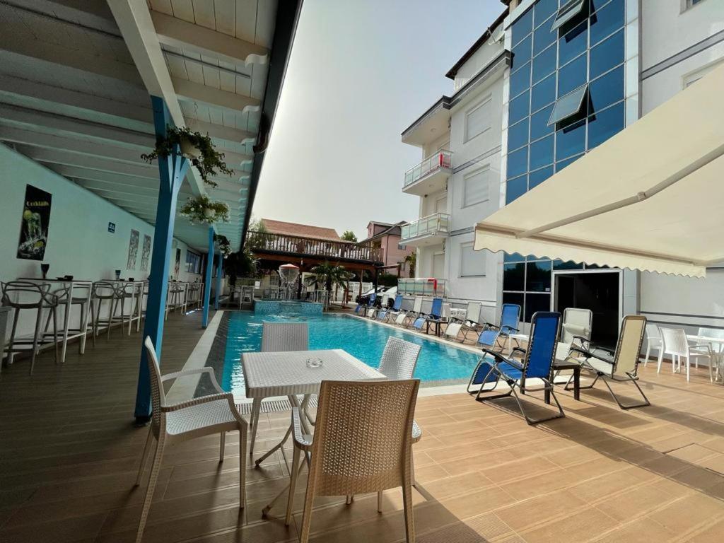 Brian Hotel Velipojë Zewnętrze zdjęcie