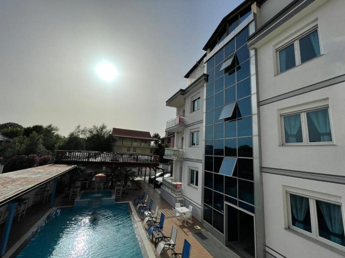 Brian Hotel Velipojë Zewnętrze zdjęcie