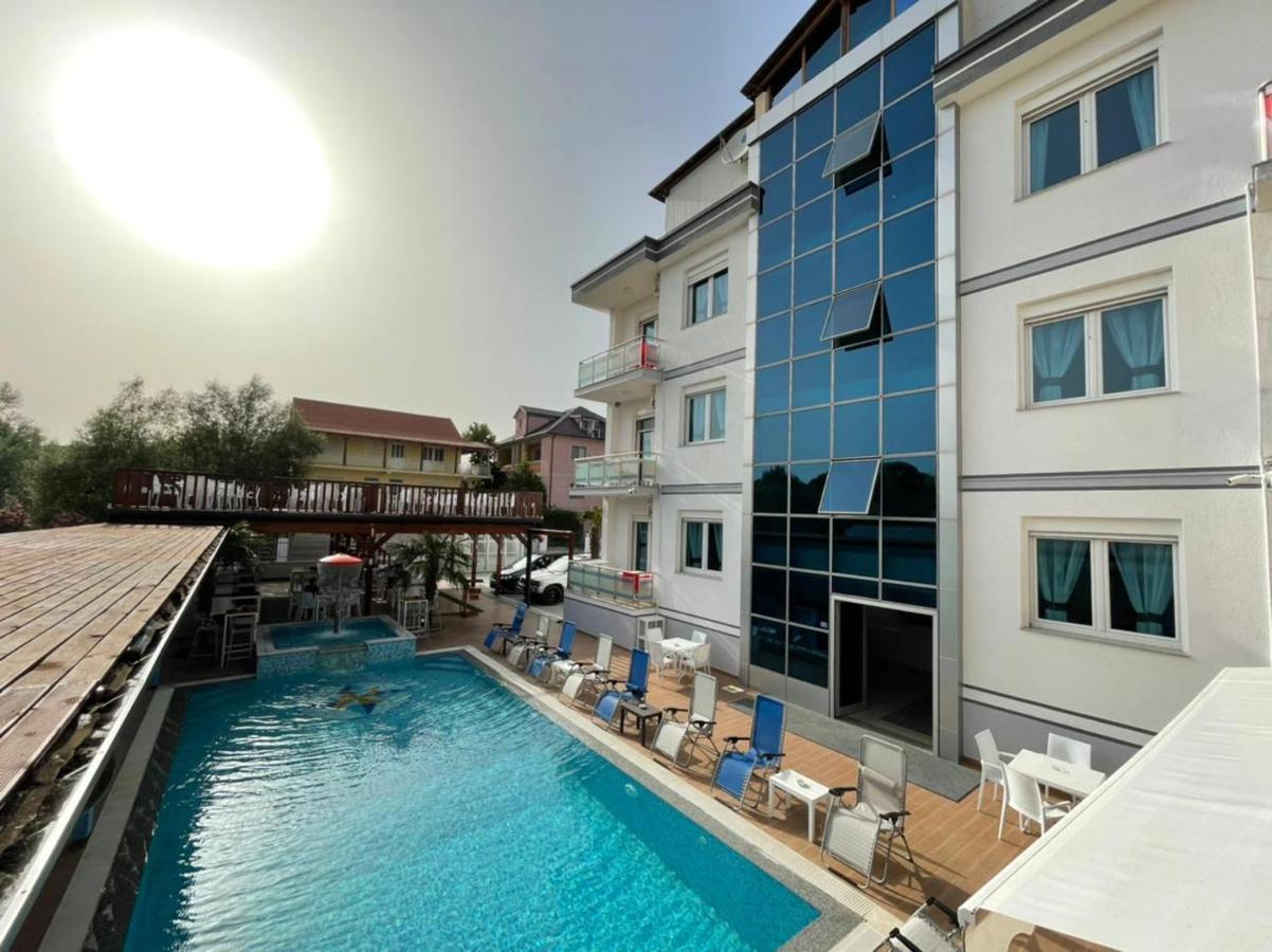 Brian Hotel Velipojë Zewnętrze zdjęcie