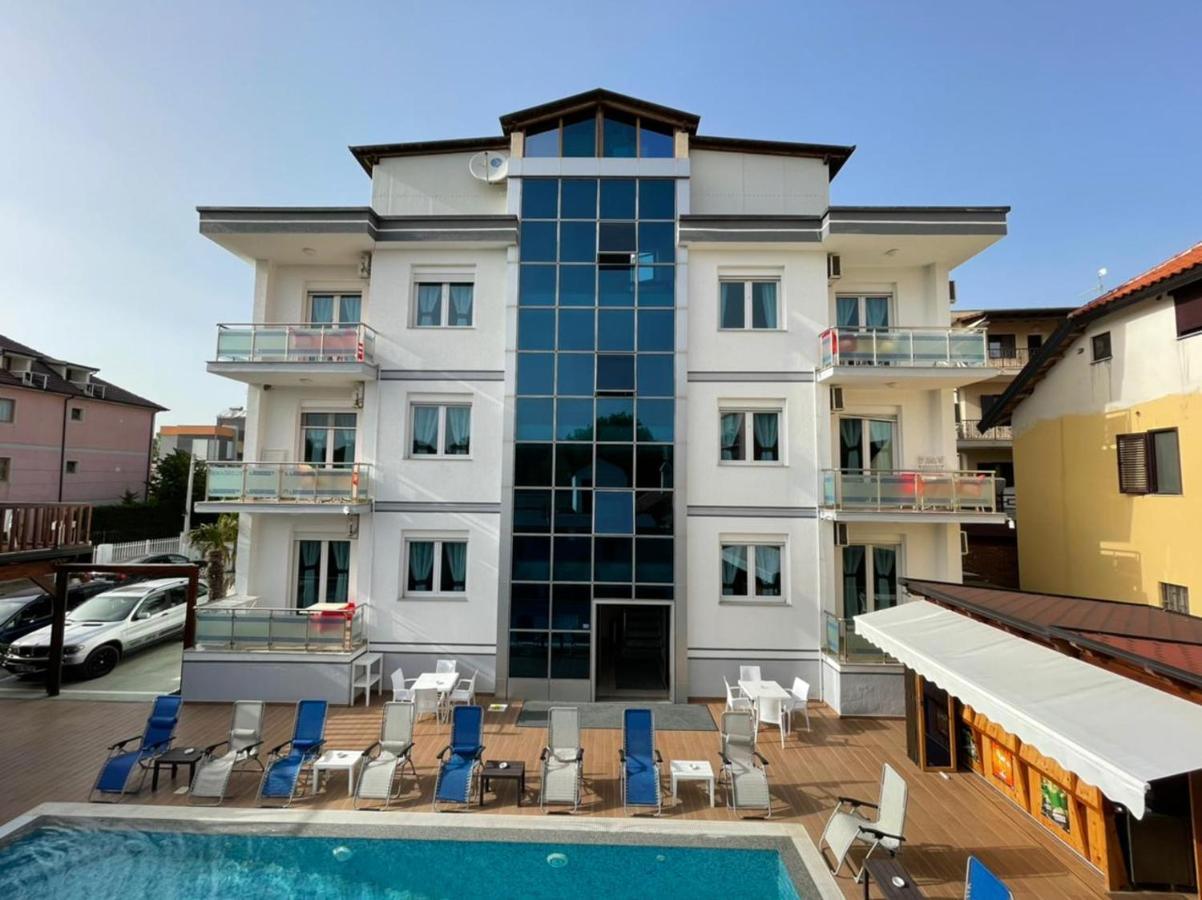 Brian Hotel Velipojë Zewnętrze zdjęcie
